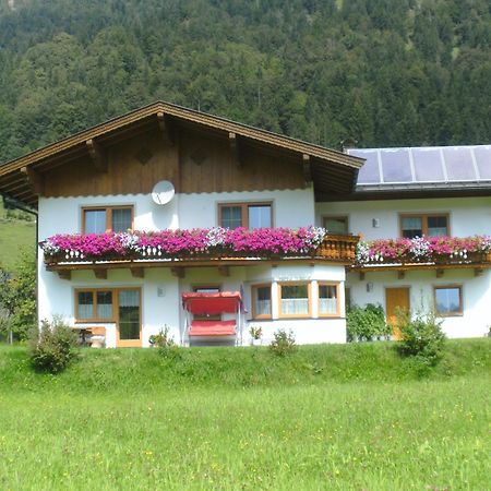 Ferienwohnung Biechl-Hauser Doris Sankt Ulrich am Pillersee Bagian luar foto